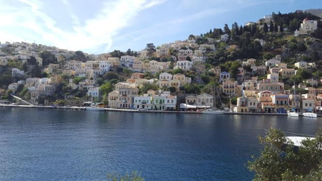 Symi Blue Port Apartment 外观 照片