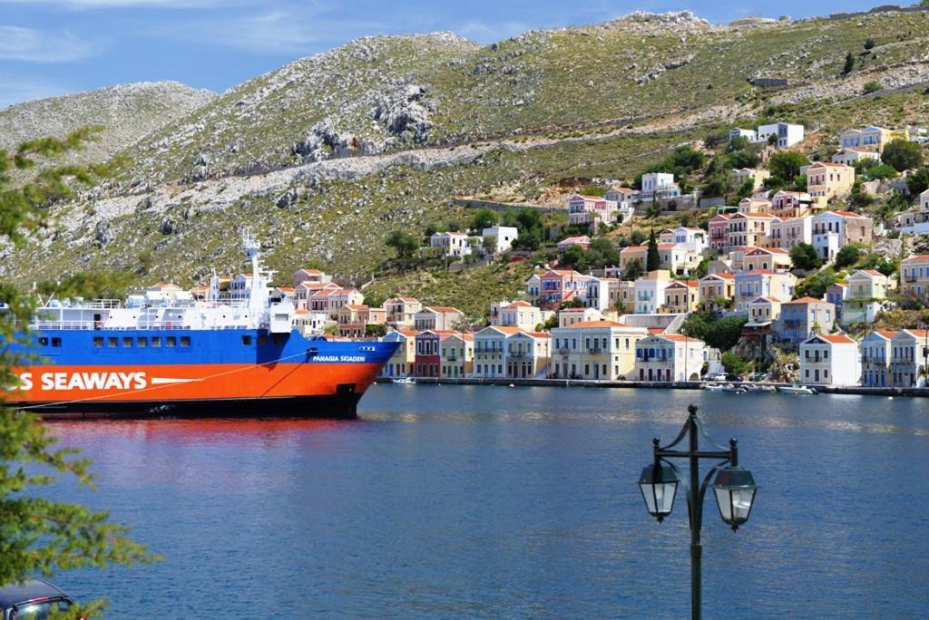 Symi Blue Port Apartment 外观 照片